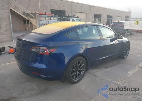 2018 Tesla Model 3 Long Range/Mid Range из США, поврежденный, VIN 5YJ3E1EA3JF007355